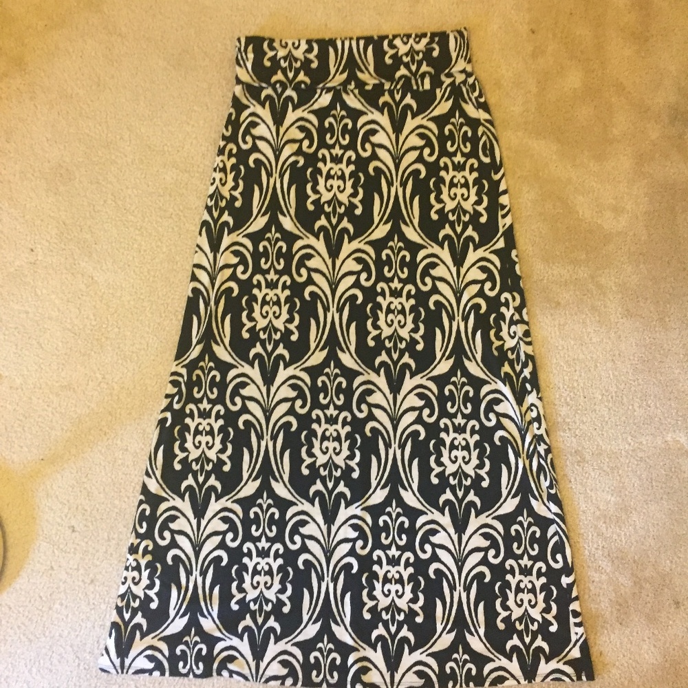 NWT Emerald maxi skirt | Women's 2x
